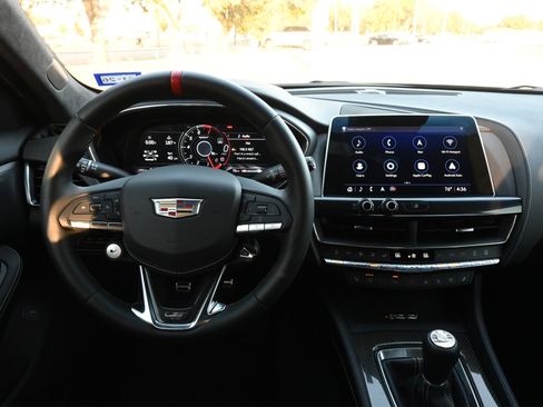 Used 2023 Cadillac CT5 V Blackwing image 9