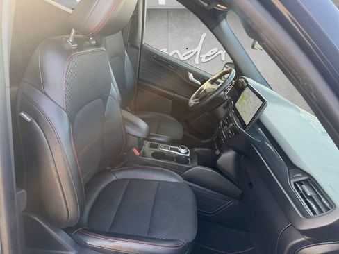 Certified 2023 Ford Escape ST-Line Select w/ Tech Pack #2 AWD/4WD image 25
