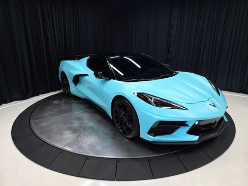 Used 2023 Chevrolet Corvette Stingray Preferred Cpe w/ Z51 Performance Package RWD image 7