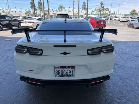 Used 2020 Chevrolet Camaro SS image 5