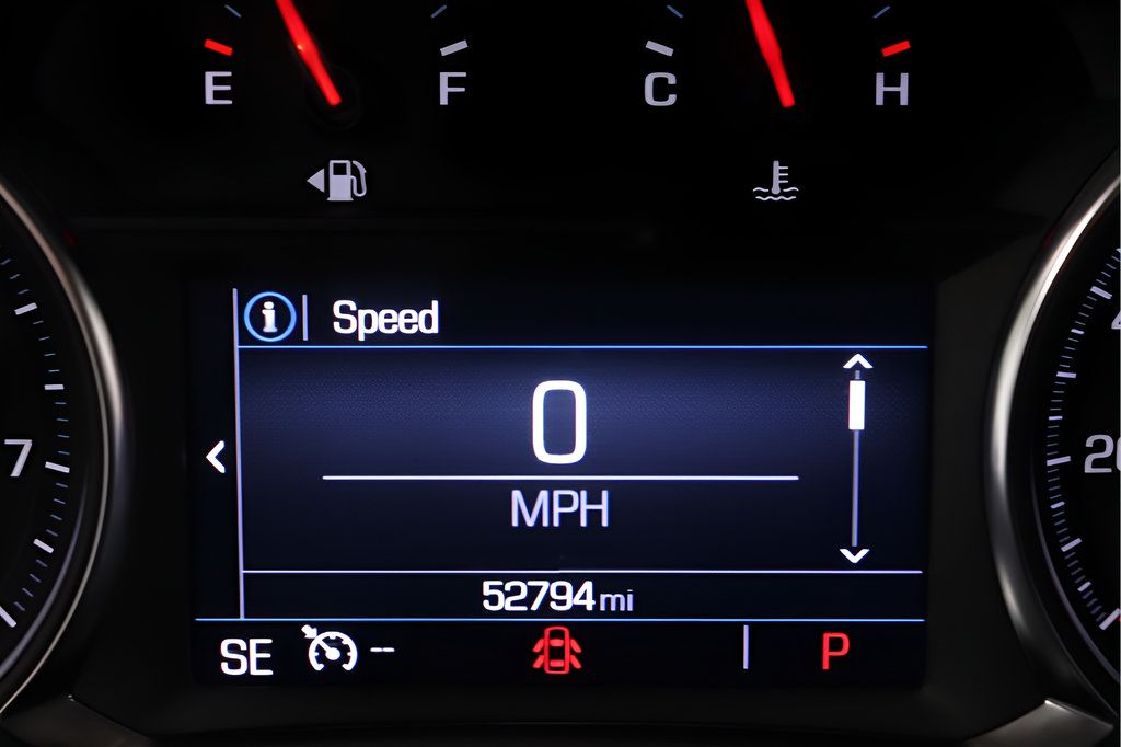 Used 2023 GMC Terrain SLE w/ Driver Convenience Package FWD image 14