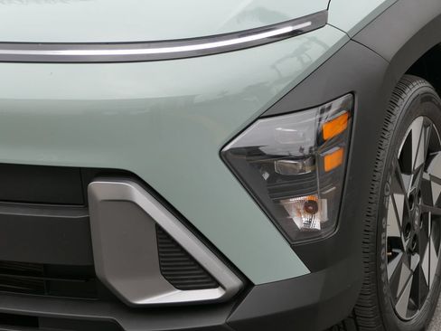 Used 2024 Hyundai Kona SEL FWD image 10