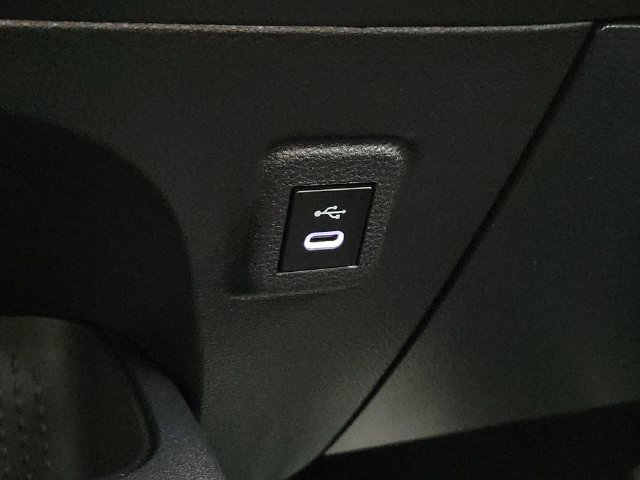 Used 2026 Toyota Corolla LE FWD image 30