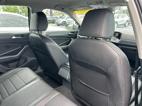 Used 2023 Volkswagen Jetta SE w/ Black Wheel Package FWD image 48