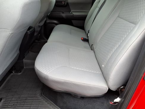 Used 2020 Toyota Tacoma SR image 11