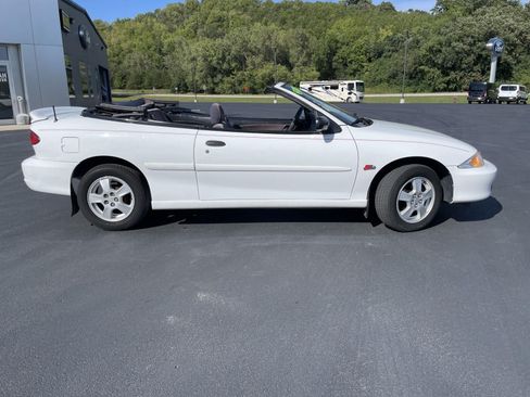 Used 2000 Chevrolet Cavalier Z24 FWD image 11