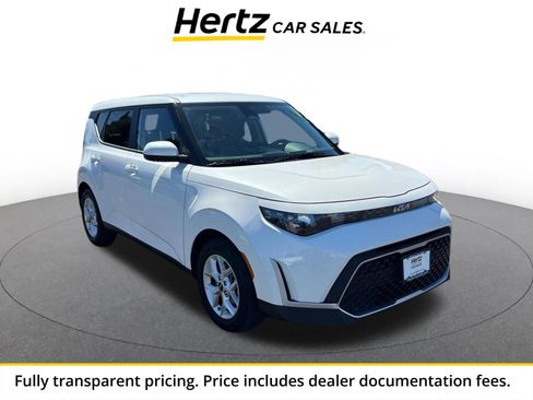 Used 2025 Kia Soul LX w/ LX Technology Package FWD image 1