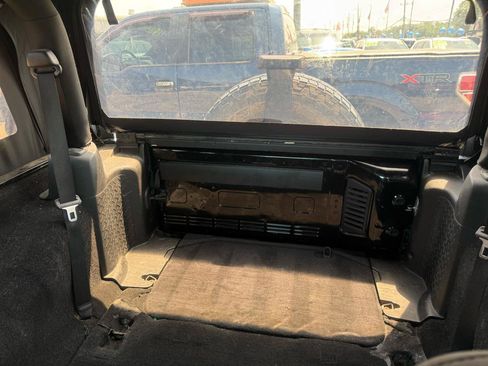 Used 2013 Jeep Wrangler Sport AWD/4WD image 13