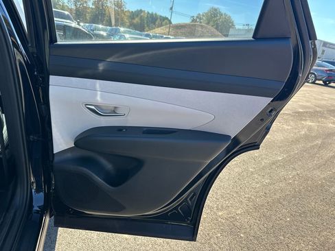 New 2025 Hyundai Tucson SEL image 16