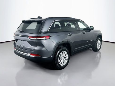 New 2025 Jeep Grand Cherokee Laredo X w/ Luxury Tech Group I image 7