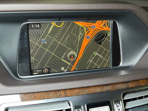 Used 2016 Mercedes-Benz E 350 4MATIC Wagon image 36