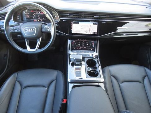Used 2025 Audi Q7 3.0T Premium w/ Convenience Package AWD/4WD image 36