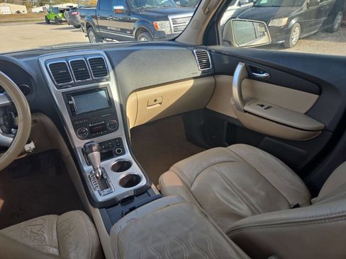 Used 2011 GMC Acadia SLT AWD/4WD image 11