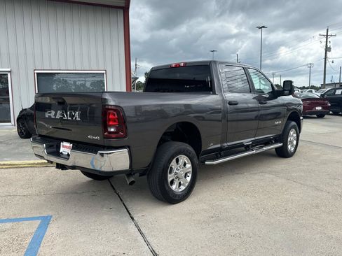 Used 2026 RAM 2500 Big Horn AWD/4WD image 8
