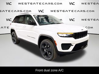 New 2025 Jeep Grand Cherokee Altitude video 2