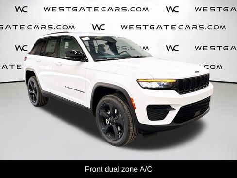 New 2025 Jeep Grand Cherokee Altitude image 2