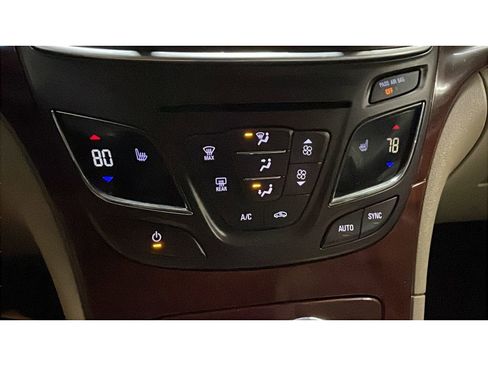 Used 2016 Buick Regal Premium image 13