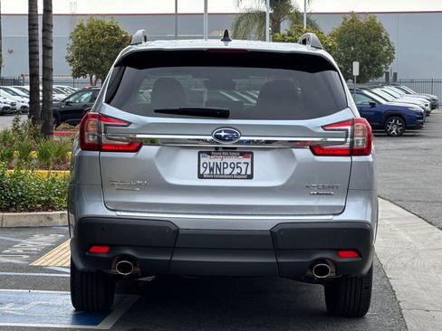 Certified 2025 Subaru Ascent Limited AWD/4WD image 5