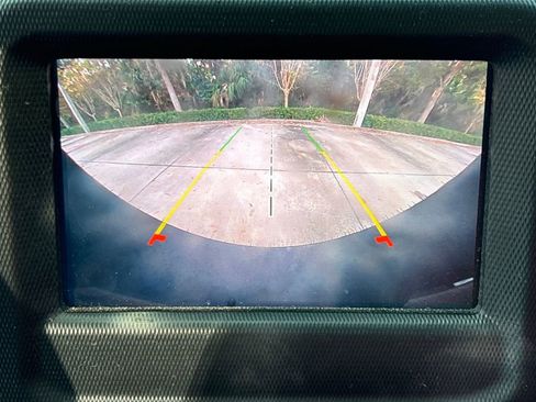 Used 2022 Jeep Wrangler Sport S image 25