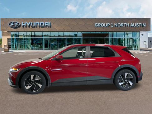 New 2026 Hyundai Ioniq 5 SEL image 3