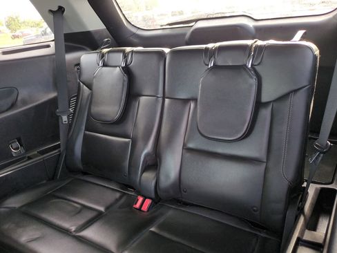 Certified 2022 Ford Explorer XLT w/ Equipment Group 202A AWD/4WD image 12