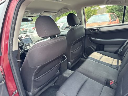 Used 2015 Subaru Legacy 2.5i Premium AWD/4WD image 32