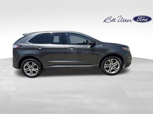 Used 2016 Ford Edge Titanium w/ Equipment Group 301A AWD/4WD image 3