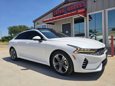 Used 2023 Kia K5 EX FWD image 6