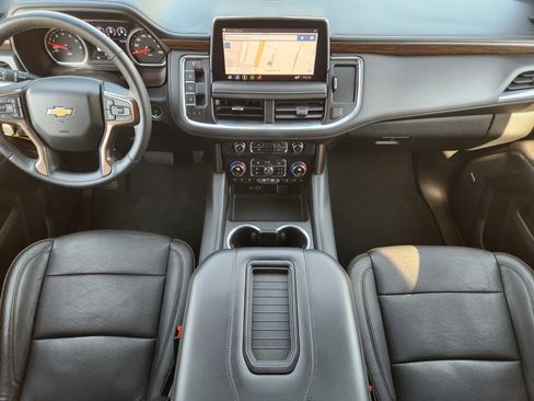 Used 2021 Chevrolet Tahoe High Country w/ Premium Package image 23