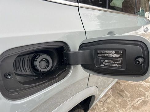 New 2026 Volvo XC90 B5 Core w/ Protection Package AWD/4WD image 13