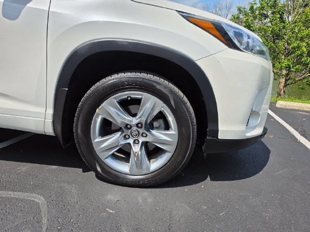 Used 2018 Toyota Highlander Limited AWD/4WD image 4