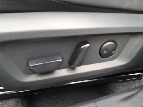 New 2026 Nissan Rogue SV image 24