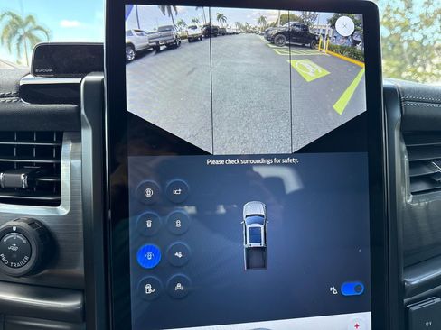 New 2025 Ford F150 Lightning Flash image 29