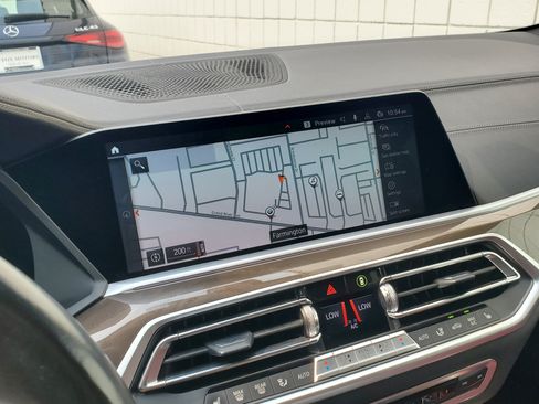 Used 2022 BMW X6 xDrive40i w/ M Sport Package AWD/4WD image 19