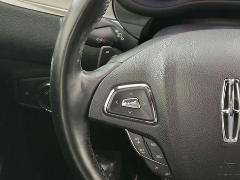 Used 2019 Lincoln MKC Reserve w/ MKC Climate Package image 28