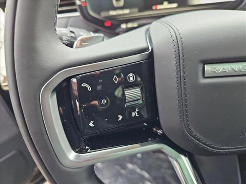 New 2025 Land Rover Range Rover Sport image 17