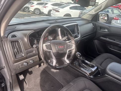 Used 2022 GMC Canyon Elevation w/ Trailering Package image 10