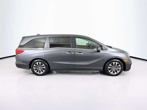 Used 2024 Honda Odyssey EX-L image 10