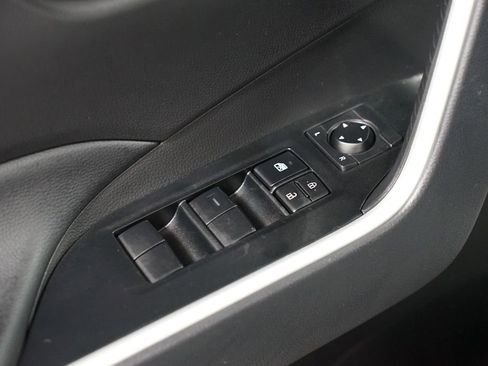 Certified 2025 Toyota RAV4 LE image 29