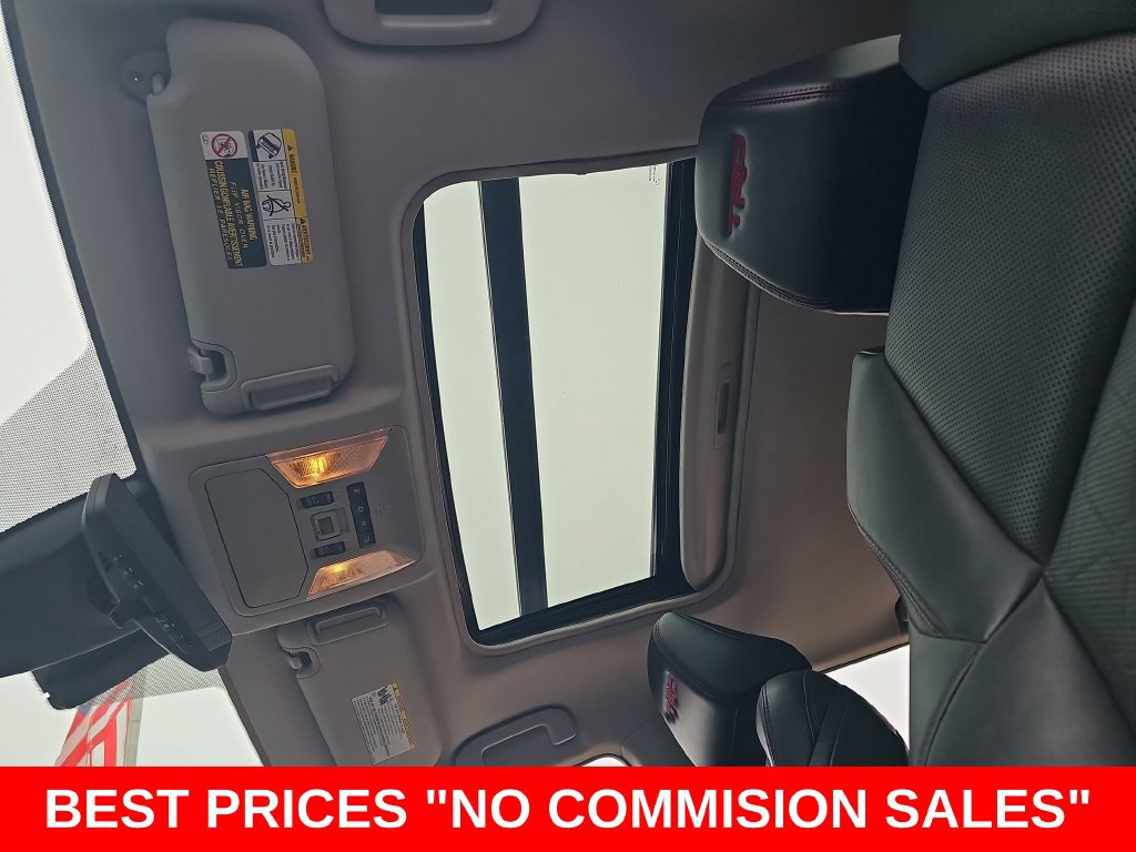 Used 2020 Toyota RAV4 TRD Off-Road AWD/4WD image 30