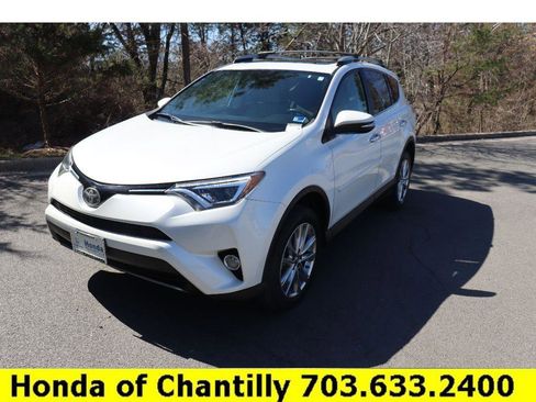 Used 2018 Toyota RAV4 Limited image 3