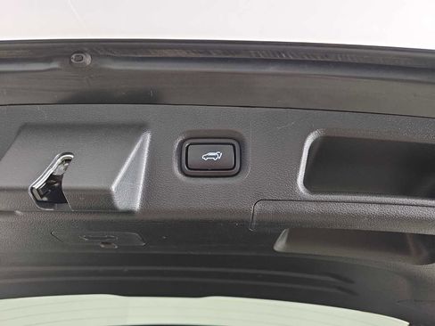 Used 2023 Hyundai Santa Fe SEL image 33