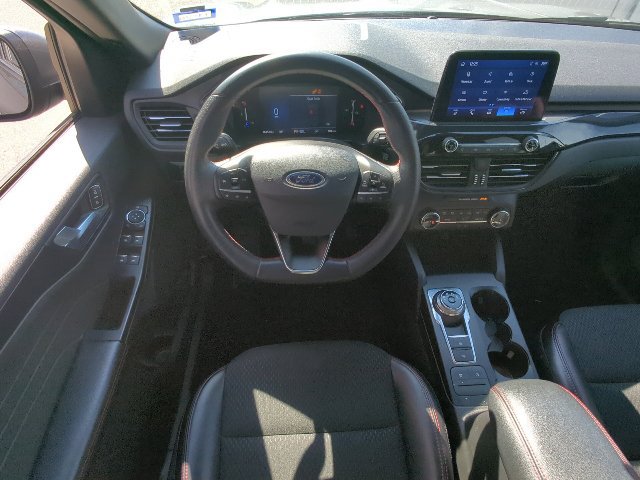 Used 2025 Ford Escape ST-Line FWD image 7