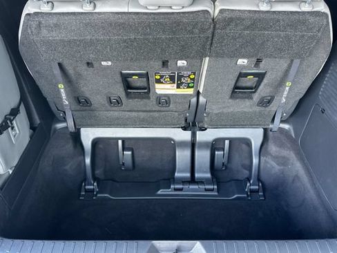 Certified 2026 Toyota Sienna XLE FWD image 20