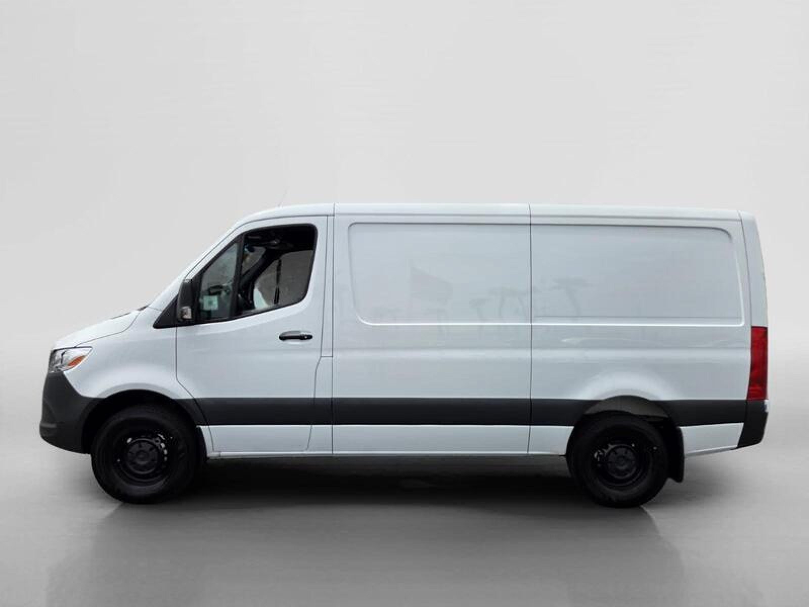 New 2026 Mercedes-Benz Sprinter 2500 image 2