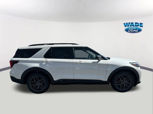 New 2025 Ford Explorer ST image 4