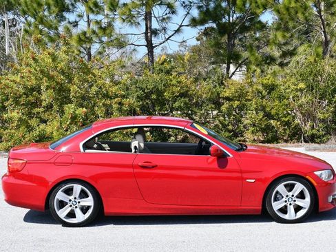 Used 2011 BMW 328i Convertible image 43