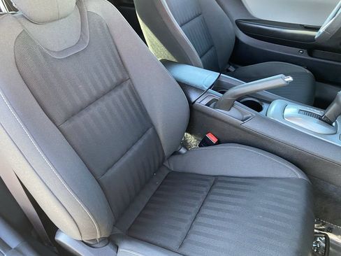 Used 2015 Chevrolet Camaro LS RWD image 15