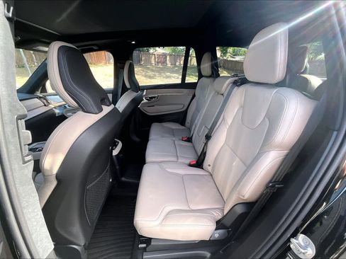 Used 2026 Volvo XC90 T8 Ultra w/ Lounge Package AWD/4WD image 28