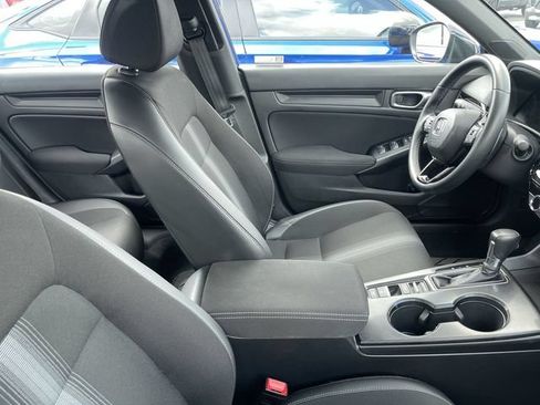 Used 2023 Honda Civic Sport image 11